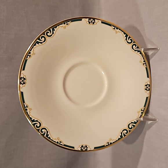 NEW Royal Doulton St. Regis H 5210 Saucer Fine Bone China - Picture 1 of 7